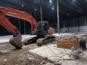 Rental alat berat lengkap & terpercaya dari Wira Konstruksi. Sedia Crane, Excavator, Dozer, Vibro, Forklift dll. Hubungi Bpk Alfa: 0813-9813-9398.